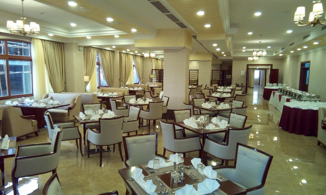 מלון Sapphire Addis מראה חיצוני תמונה